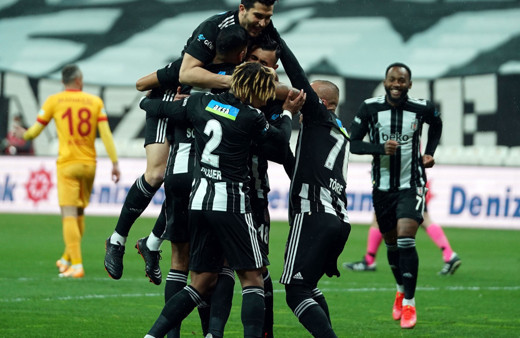 Beşiktaş, Süper Lig'de yarın Fatih Karagümrük'e konuk olacak