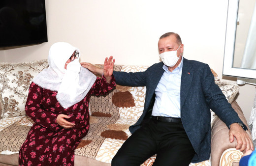 Siyasilerin ziyaret ettiği Mahruze Keleş'ten AK Parti'li iki isme çağrı