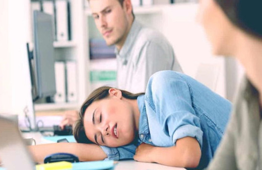 Narkolepsi nedir narkolepsi hastalığı tedavisi var mı?