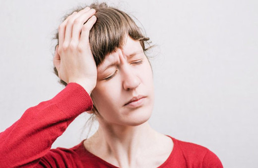 Baş ağrısına ne iyi gelir? Baş ağrısı nasıl geçer?