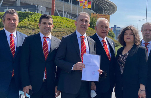 Metin Öztürk'ten Galatasaray başkanlığına adaylık başvurusu