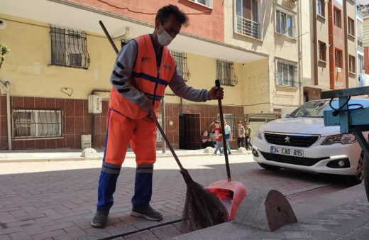 İstanbul'da her şey 2-3 saniyede oldu! 'Gelme' diye bağırıp faciayı önledi