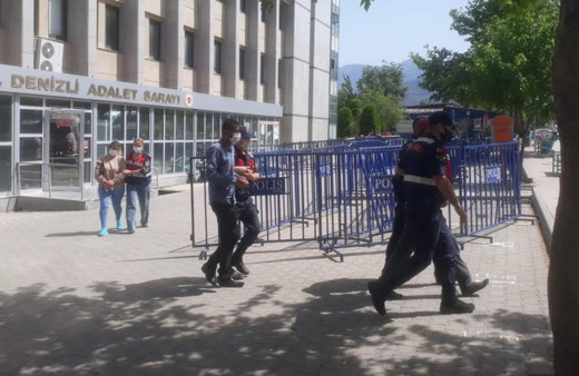 Elazığ’dan gelen 3 mimarı kağıt parçaları ile 200 bin TL dolandırdılar