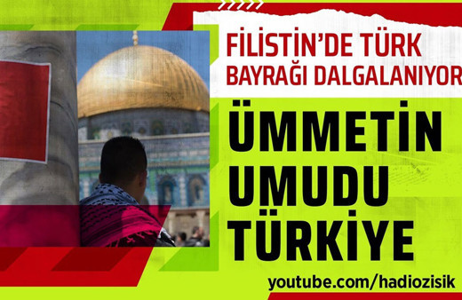 Filistinliler, İsrail askerlerine karşı ellerinde Türk bayrakları ile mücadele ediyor!