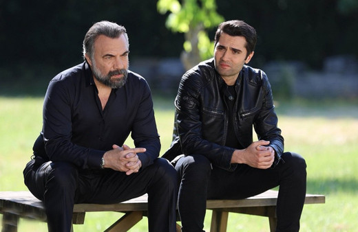 Eşkıya Dünyaya Hükümdar Olmaz'dan ayrılıklı sezon finali bakın kim diziyi bırakıyor