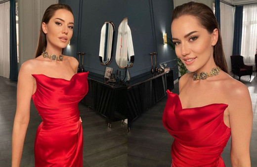 Fahriye Evcen bornozlu haliyle bayram kutlaması yaptı görenler yorum yağdırdı