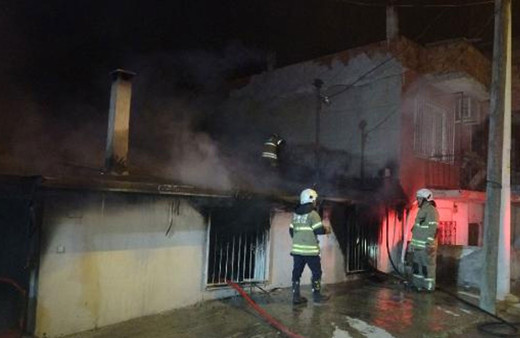 İzmir'de yaşandı! Babası uyurken evi ateşe verdi