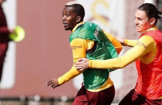 Galatasaray'da Yeni Malatyaspor maçı öncesi Onyekuru'dan kötü haber
