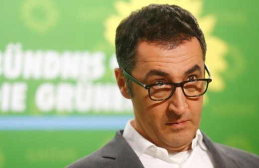 Cem Özdemir'den Ukrayna önerisi: Kıtlığı önlemek için silah gönderin