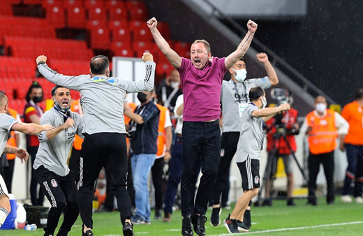 Sergen Yalçın'la uzayan yeni sözleşme görüşmeleri taraftarları kızdırdı