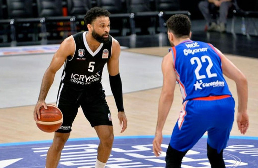 Anadolu Efes, Beşiktaş Icrypex'i yendi! Seride durum 2-0