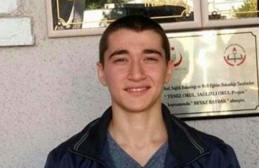 Balyoz mağduru Mustafa Önsel'in 23 yaşındaki oğlu yaşamını yitirdi