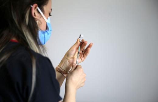 Prof. Dr. İsmail Cinel: En geç 20 gün içinde aşılılara pozitif ayrımcılık gelmeli