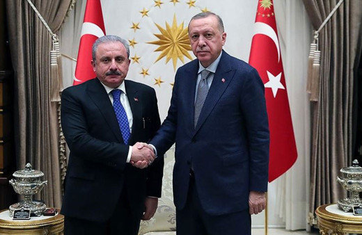 Cumhurbaşkanı Erdoğan, Mustafa Şentop ile görüştü