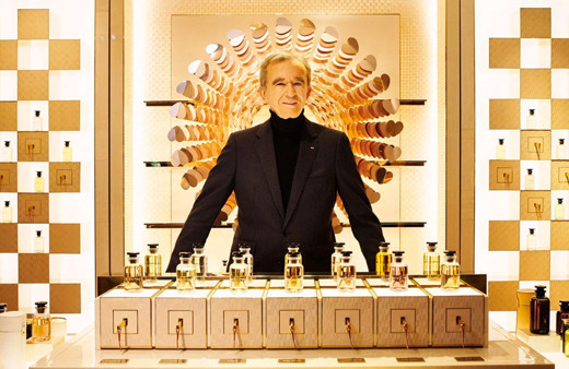 Bernard Arnault, Bezos'u tahtından etti! Birkaç saatliğine en zengin isim oldu