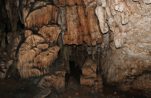 Diyarbakır'daki gizemli mağara definecilerin talanına uğradı