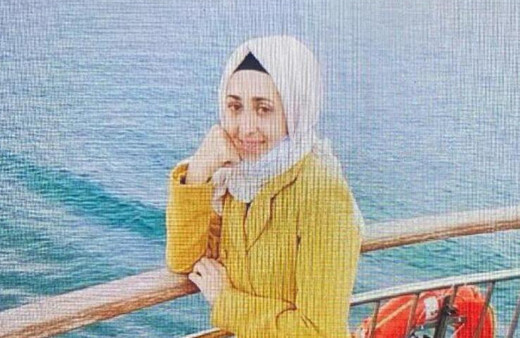 Eşiyle tartıştı çocuklarının önünde öldürdü