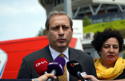 Burak Elmas listesini divan kuruluna teslim etti