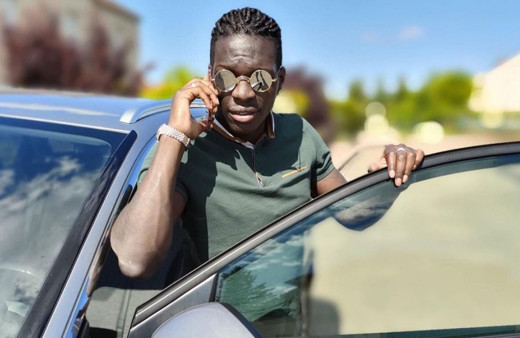 N'Sakala'dan Emre Belözoğlu'na olay gönderme