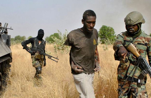 Nijerya'da medreseyi bastılar 100'den fazla öğrenci kaçırıldı