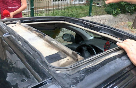 Avcılar'da otomobilinin sunroof'u çalındı çözümü masa örtüsünde buldu