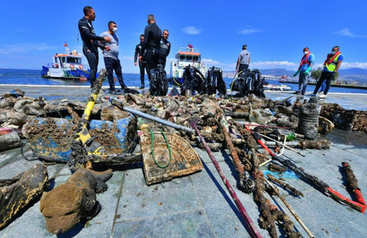 'Bu da çıkmaz' denilen her şey çıktı! İzmir'de görenler şaştı kaldı