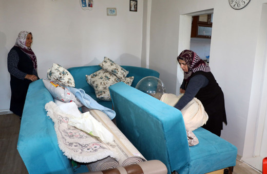 Evi akrepler bastı Yozgat Azizli köyünde Çakmak ailesi kabusu yaşadı