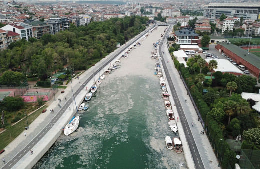 Kadıköy Kurbağlıdere'de müsilaj felaketi havadan görüntüleri