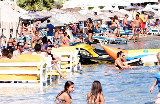 Kurban Bayramı nedeniyle Rus turistleri Türkiye'de yer bulamıyor