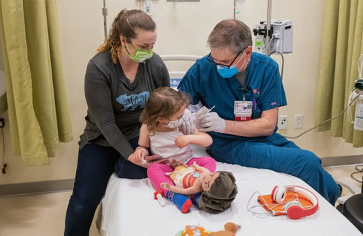 BioNTech aşısının 5 ile 11 yaş arasındaki çocuklardaki son aşama klinik denemeleri başladı