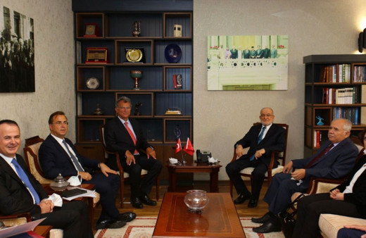 Saadet Partisi Lideri Temel Karamollaoğlu, TÜSİAD heyetini kabul etti