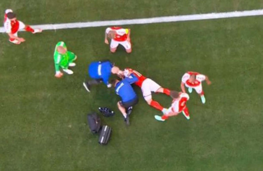 Fenalaşan Christian Eriksen'e kalp masajı yapıldı! Danimarka-Finlandiya maçında üzücü olay