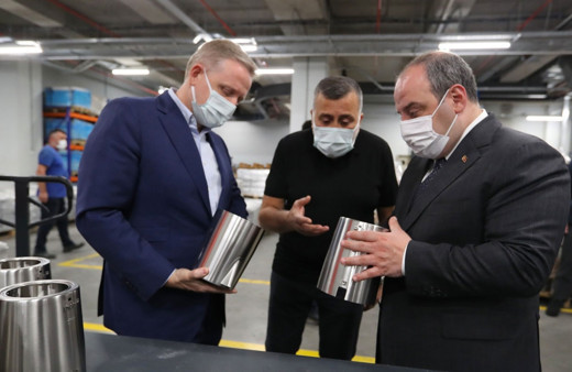 Bakan Mustafa Varank'tan Gümüşdağ'ın yeni tesisinde önemli açıklamalar