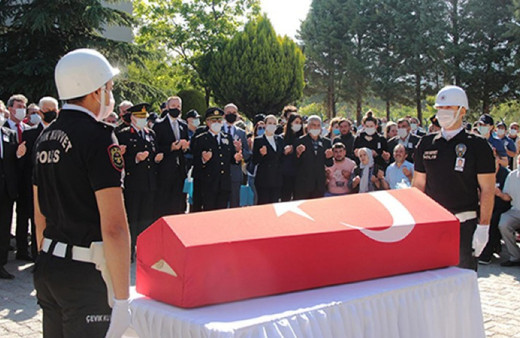 Bodrum'da şehit olan polis memuru Ercan Yangöz için cenaze töreni düzenlendi