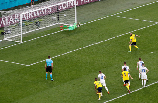 İsveç'ten Hamsik'li Slovakya'ya tek kurşun