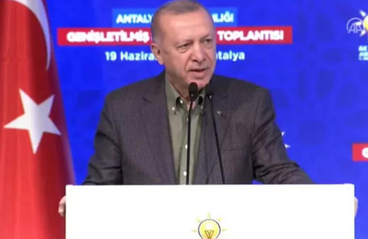 Cumhurbaşkanı Erdoğan: Bırakın gidenler gitsin, hiç umursamayın