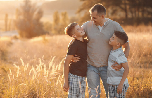 Babalar günü mesajı resimli duygusal kısa babalar günü sözleri-2021
