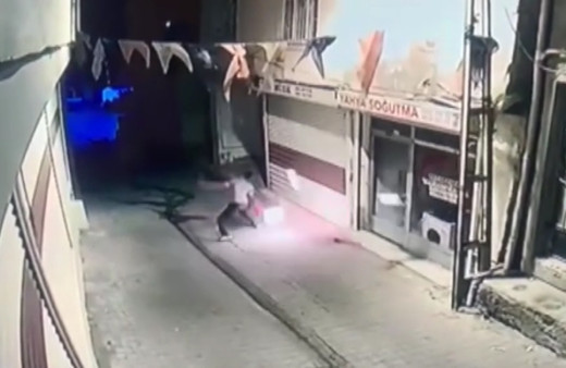 AK Partinin Diyarbakır Hani ilçe başkanlığına molotofkokteylli saldırı