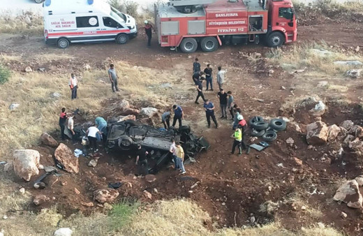 Şanlıurfa'da gezi faciayla sonuçlandı! Gören yardıma koştu: Gözleri...