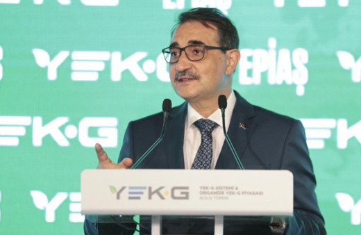 Bakan Dönmez: Yenilenebilir enerjinin teşviki adına önemli bir adım atıyoruz
