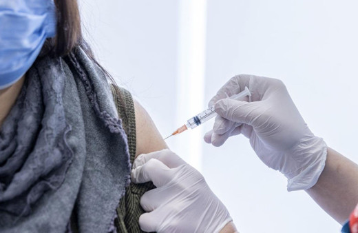 Dünya genelinde 2 milyar 700 milyon dozdan fazla Kovid-19 aşısı yapıldı! Türkiye 9. sırada...