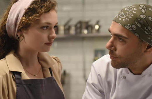 Kanal D Aşkın Tarifi dizisi 3. bölümde neler oldu? Arda Türkmen rüzgarı esti! Sosyal medyada 1 milyon izleme!