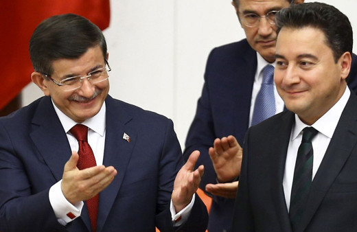 Ali Babacan ve Ahmet Davutoğlu için olay iddia! O partiyi de katıp üçü birleşecek