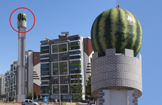 Diyarbakır'da dev karpuz ve sur maketi sosyal medyayı karıştırdı! Akıbeti belli oldu