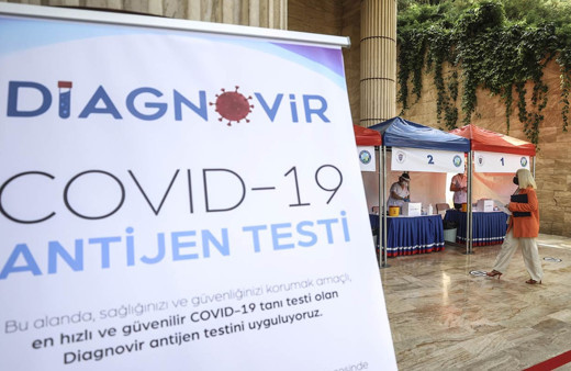 Kovid-19 teşhisini 10 saniyeye düşürdü dünyanın her yerinden talep var Alman futbol ligi istedi