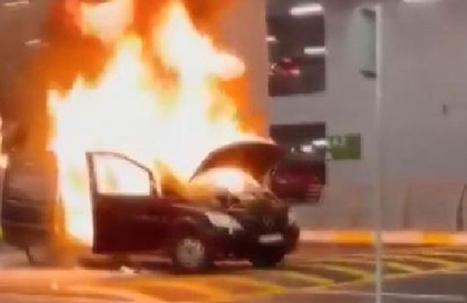 İstanbul Havalimanı'nda korku dolu anlar! Turist karşılamaya gelen araç alev alev yandı