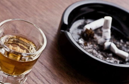 Sigara ve alkole ÖTV zammı yok