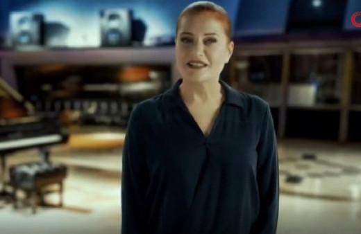 Fahrettin Koca paylaştı! Candan Erçetin'den aşı mesajı: Yine birlikte şarkılar söyleyelim