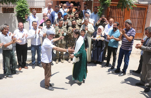 Suriye'nin Rasulayn ilçesinde yaşayan Çeçenler ilk derneklerini kurdu