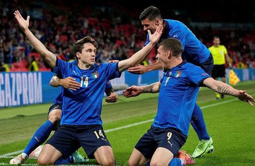 EURO 2020 Son 16 Turu'nda İtalya zorlansa da uzatmalarda kazandı